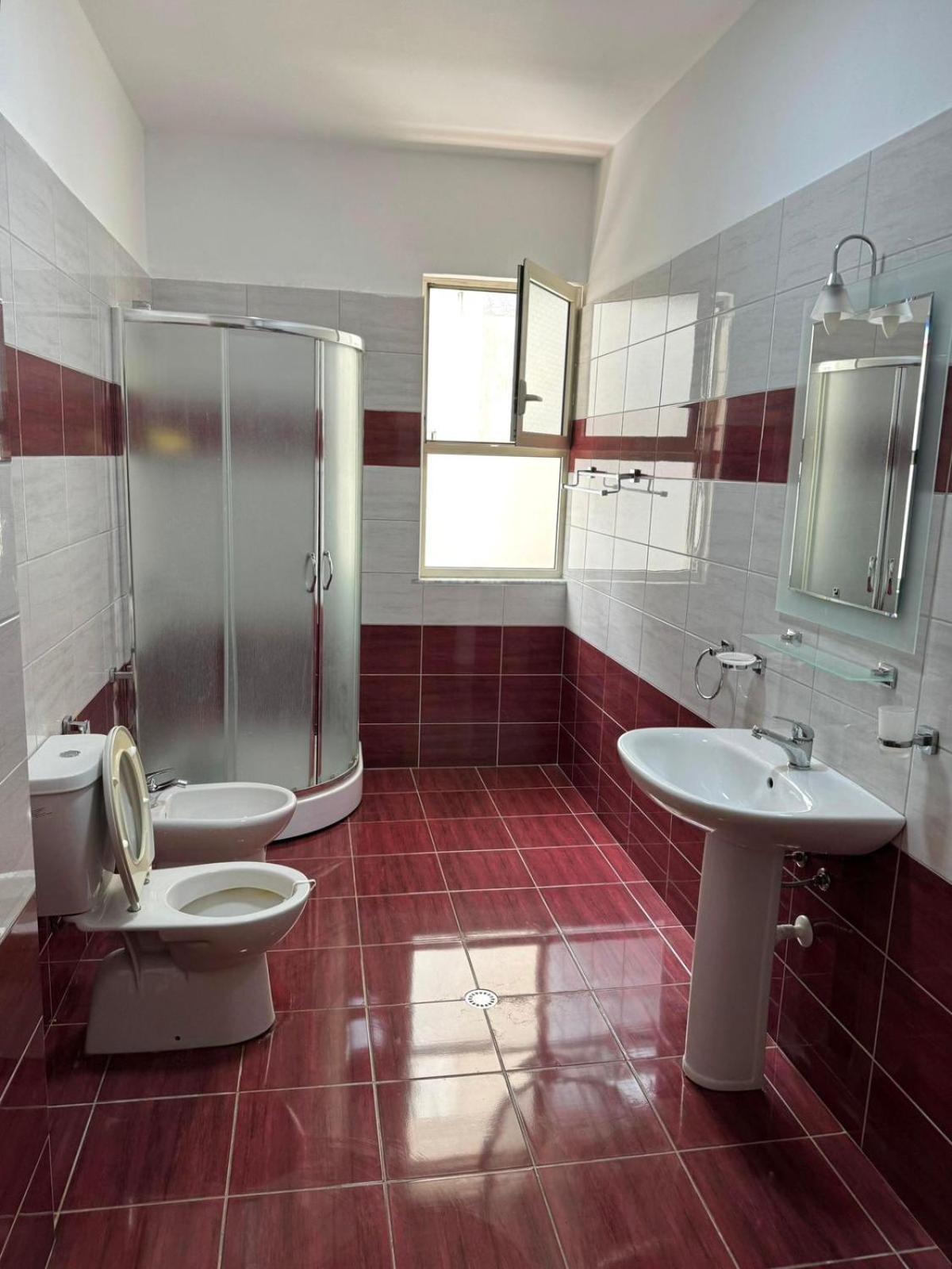 Shkodra Apartments Eksteriør bilde