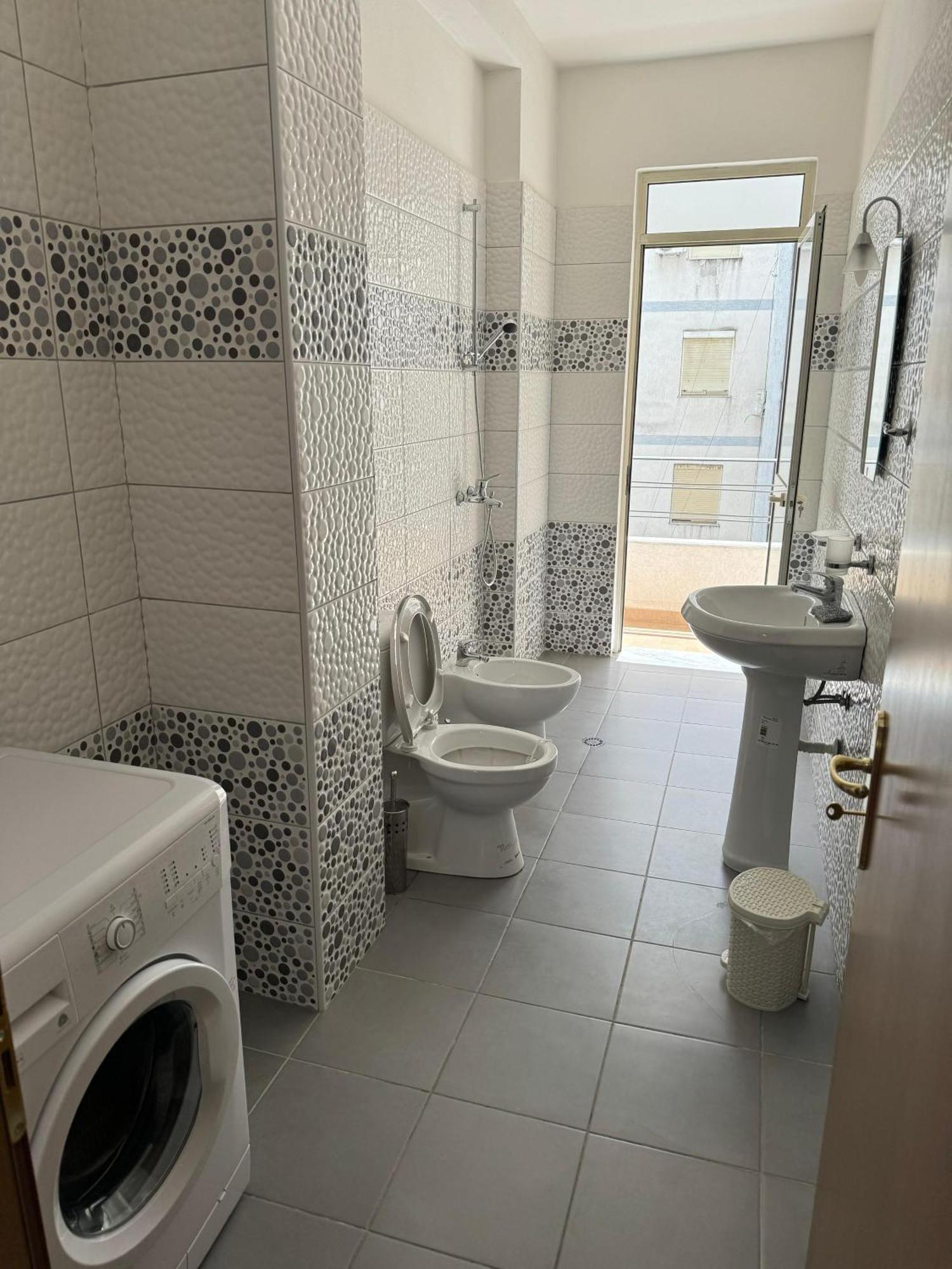 Shkodra Apartments Eksteriør bilde