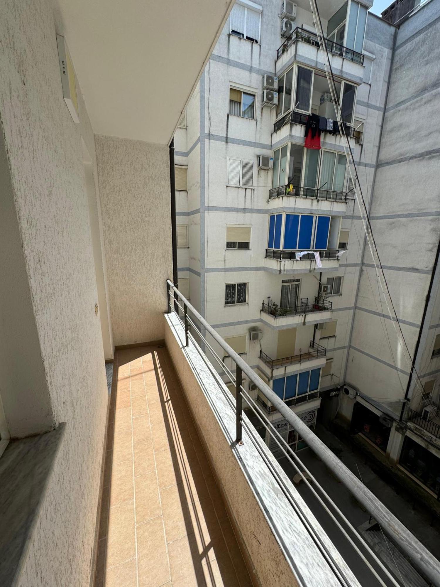 Shkodra Apartments Eksteriør bilde